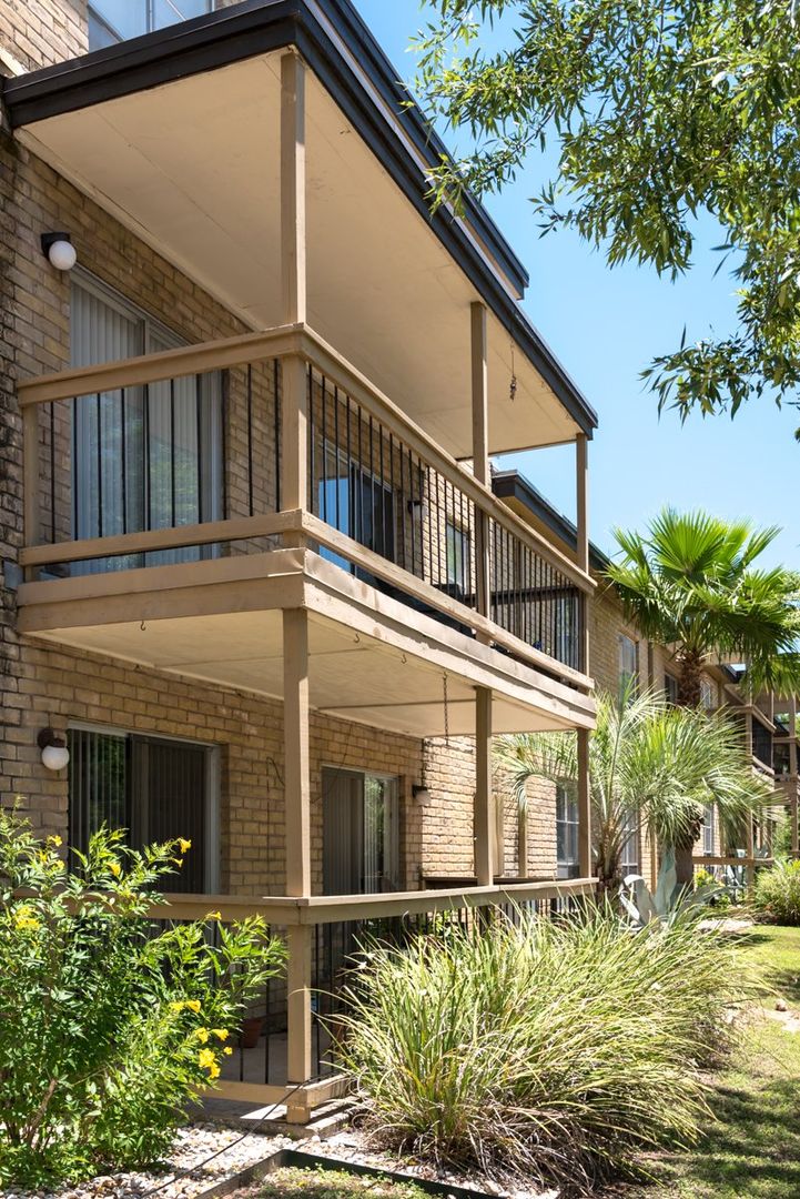 Austin Apartment: 4505 Duval Street