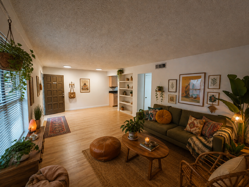 Kensington Court B1- 2 bedroom, 1 bath – photo 1