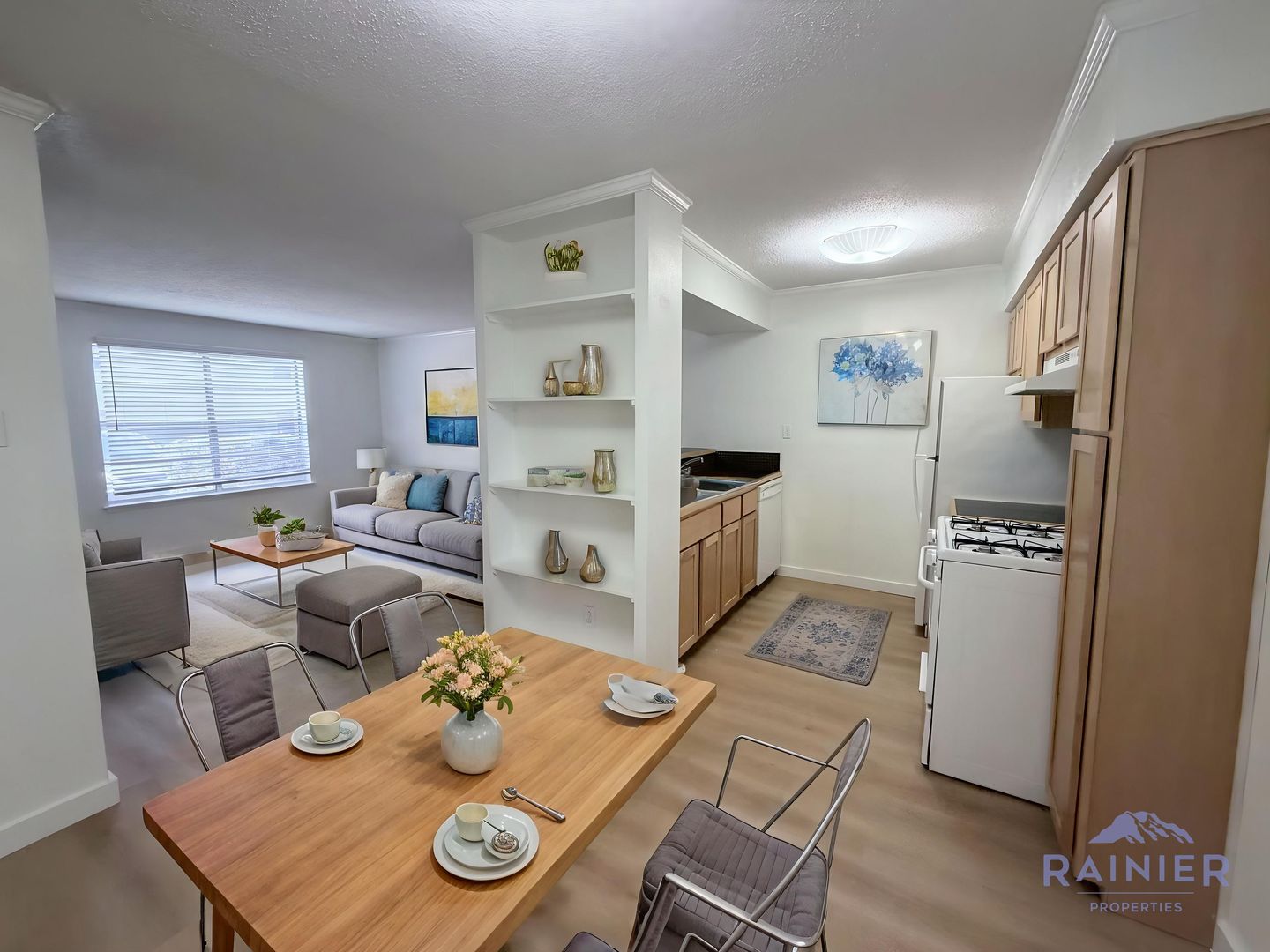 Austin Apartment: 2207 Lawnmont Ave