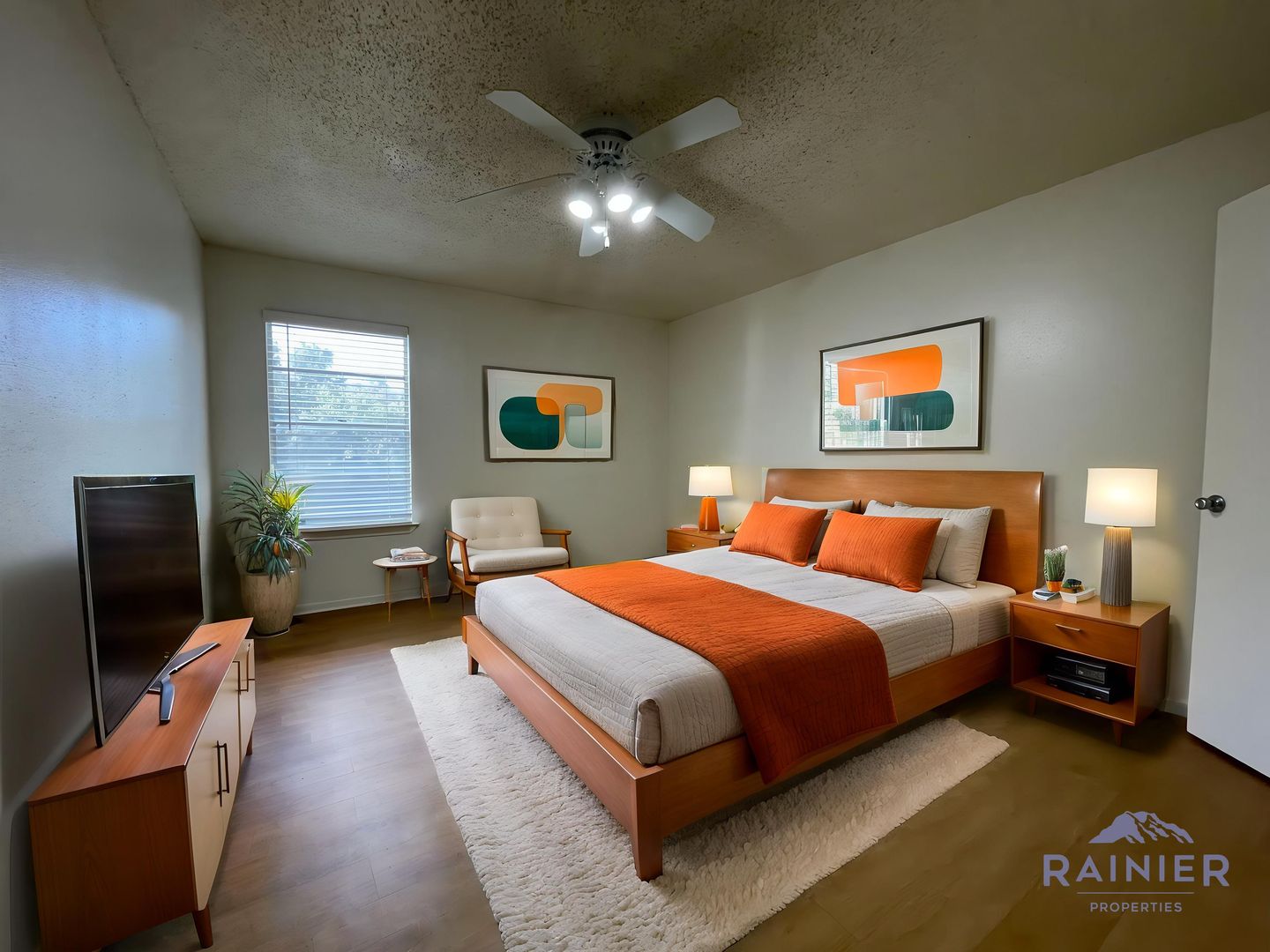 Austin Apartment: 2200 W North Loop Blvd