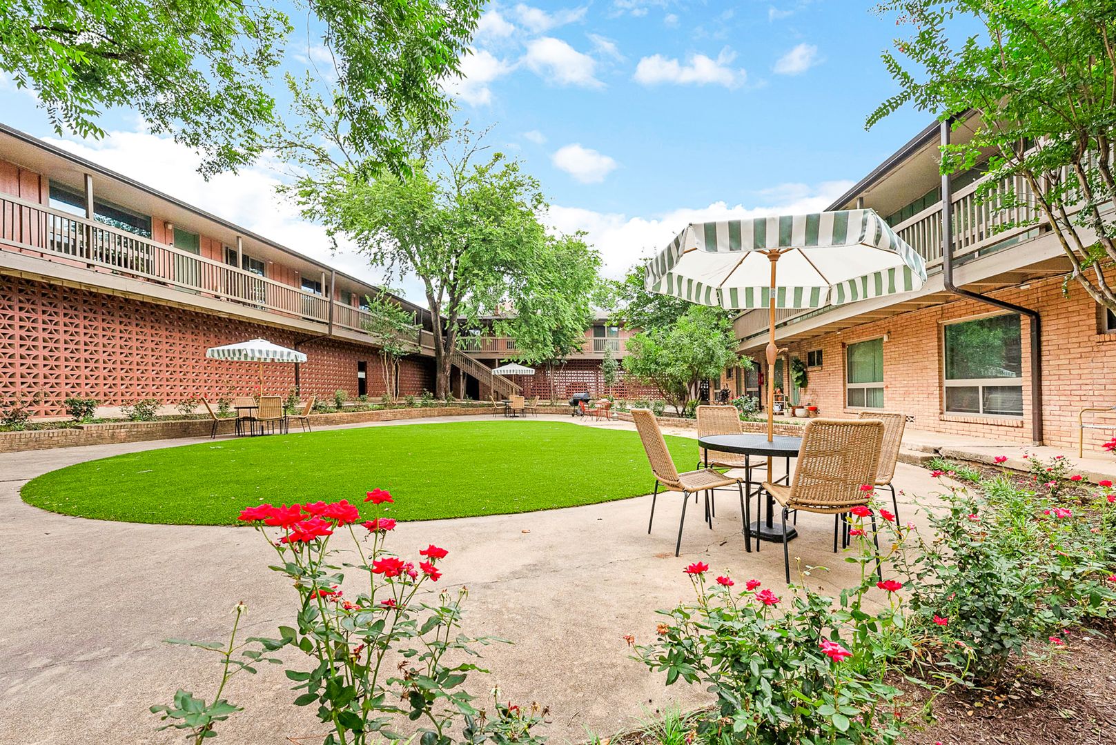 Austin Apartment: 1401 Enfield Rd.