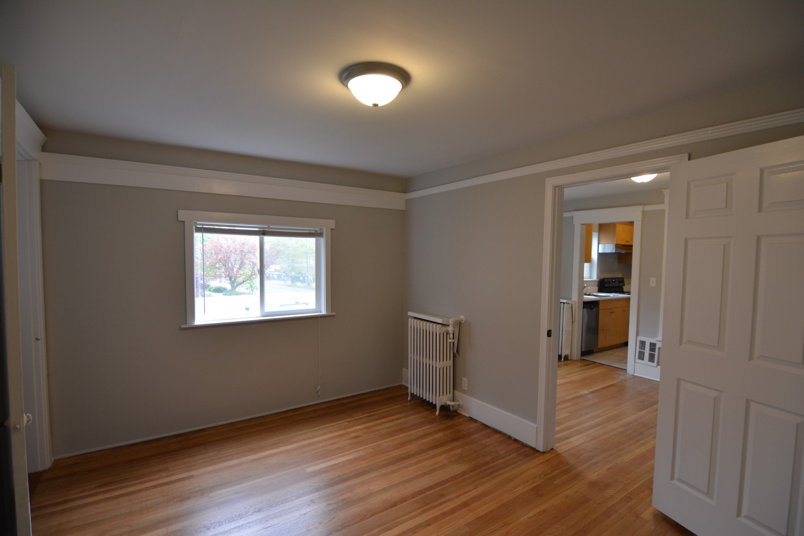 Seattle Apartment: 3013-3011 Beacon Ave S