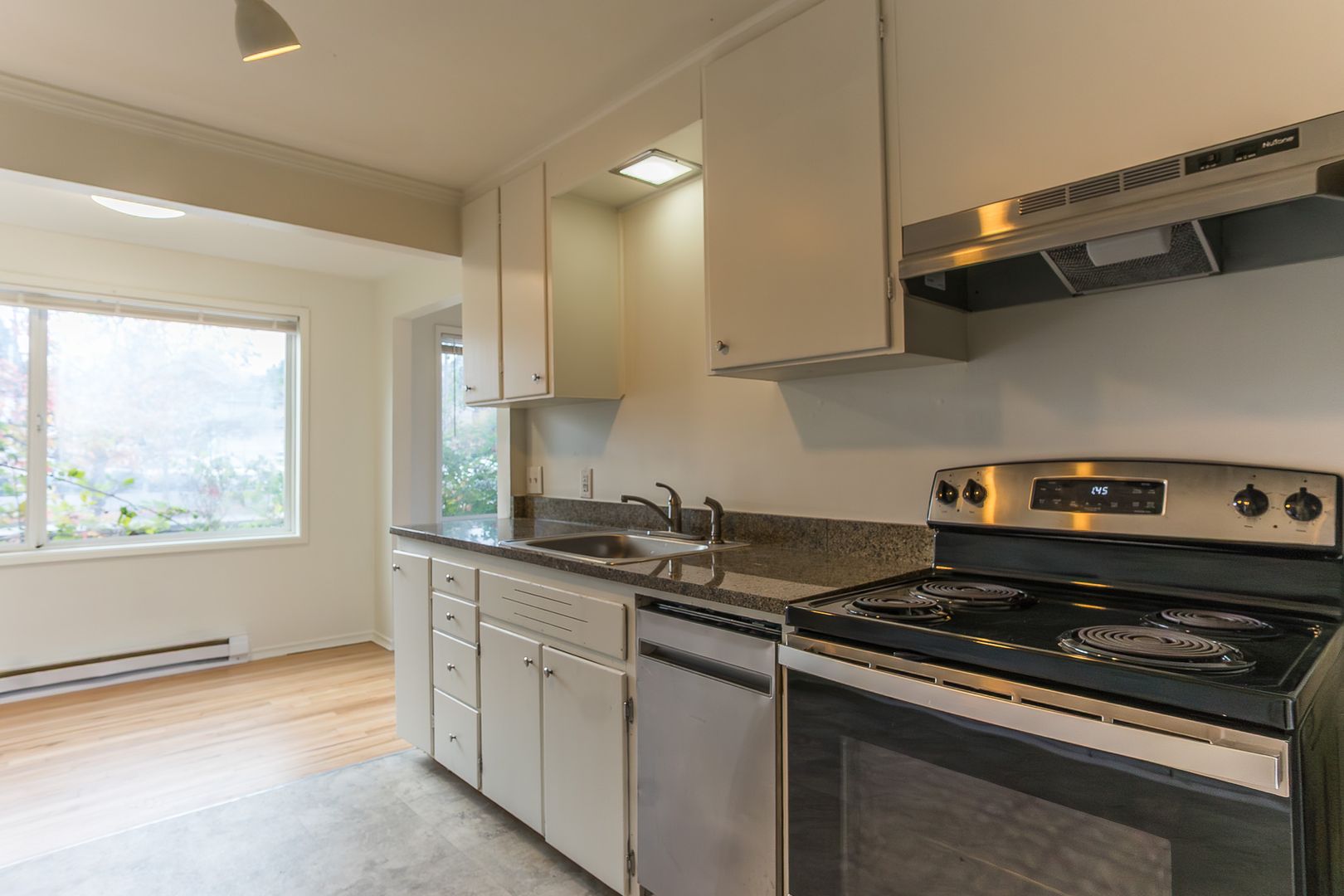 Seattle Apartment: 6512 Martin Luther King Way S