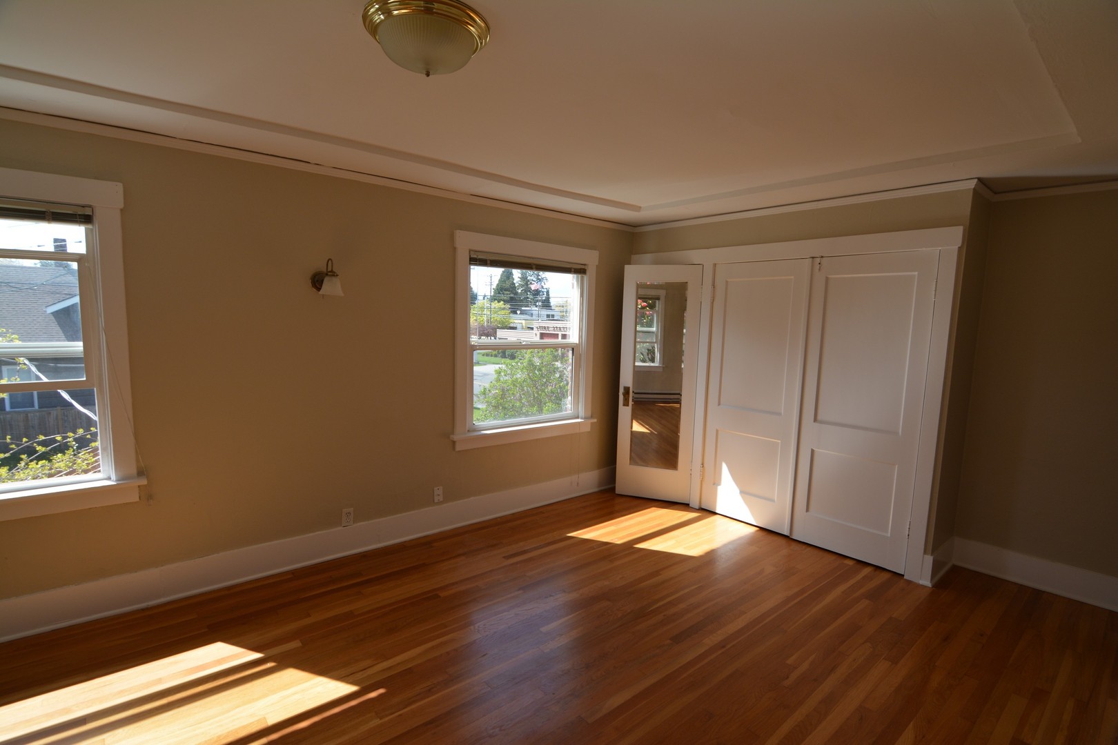 Tacoma Apartment: 1402 Earnest S Brazill