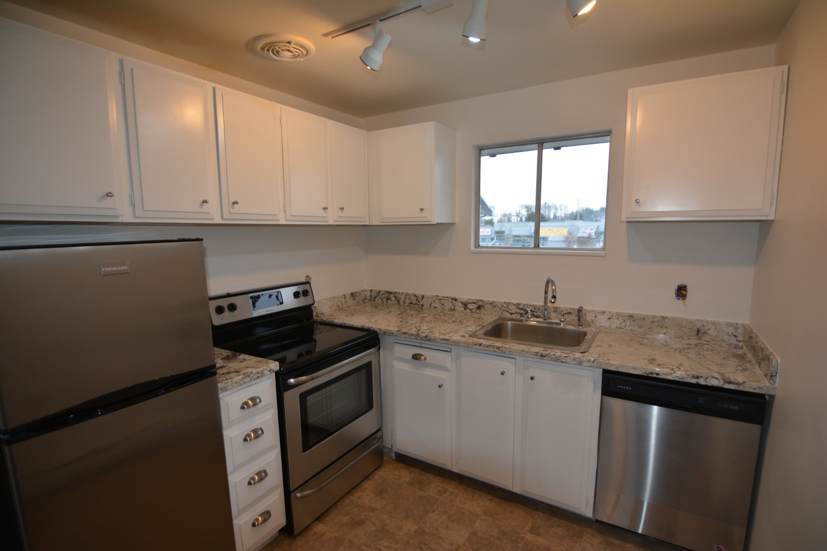 Seattle Apartment: 6512 Martin Luther King Way S