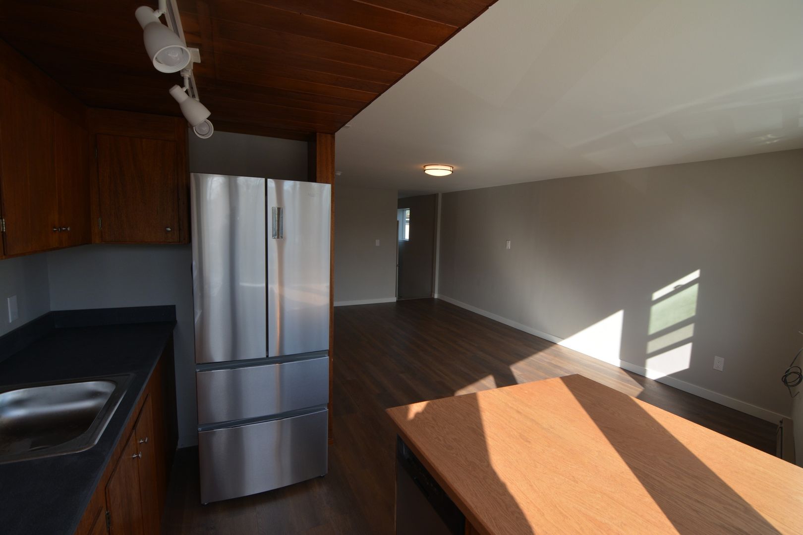 Seattle Apartment: 11429 Rainier Ave S