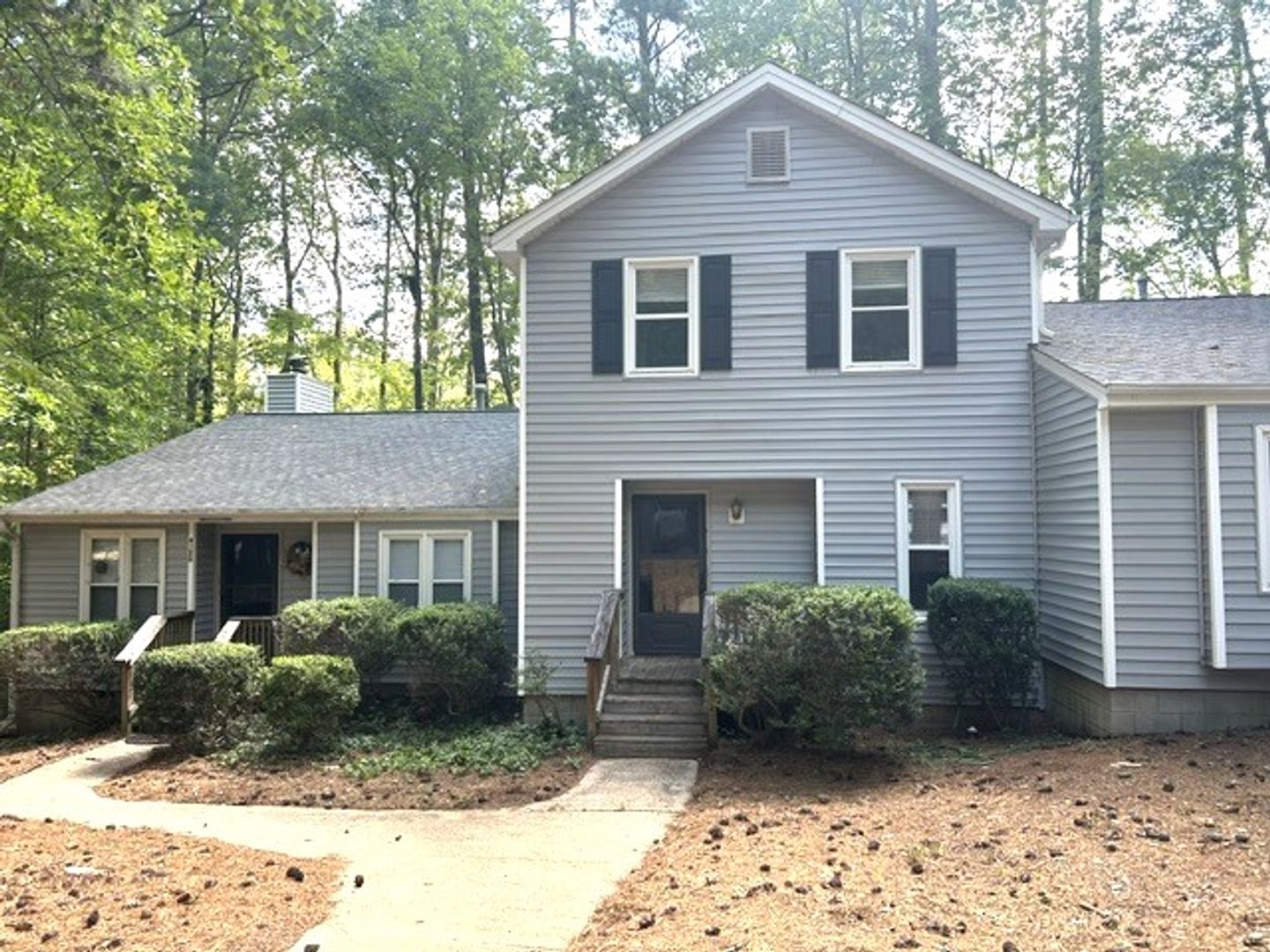 Raleigh Apartment: 4116-4120 Arckelton Drive