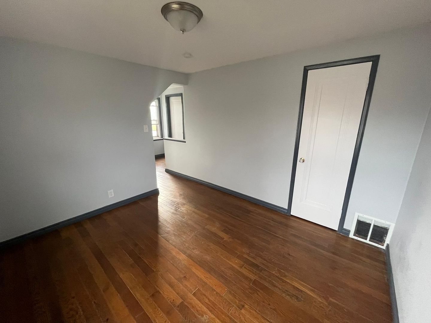 Detroit House: 19237 Moross (Green)