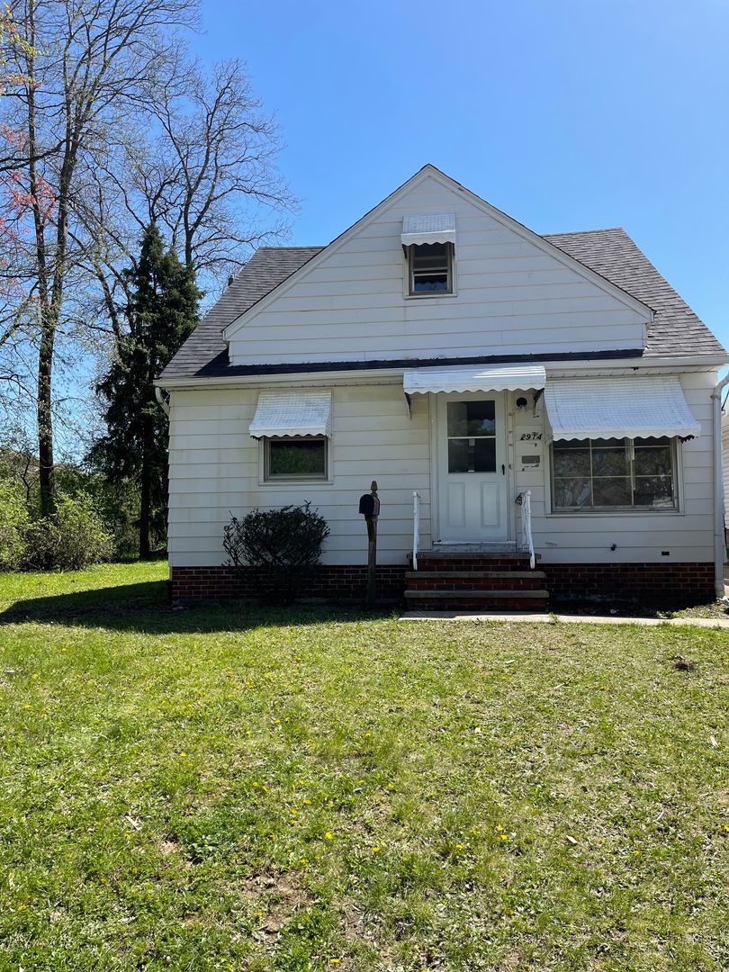 Garfield Heights House: 12914 Park knoll