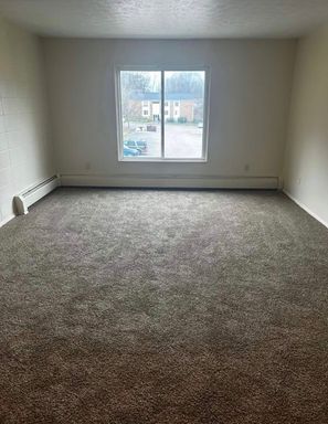 All utilities included 3bd apartment – photo 1