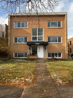 2bd Apt near the Lake Cash Pay/Section 8 – photo 1