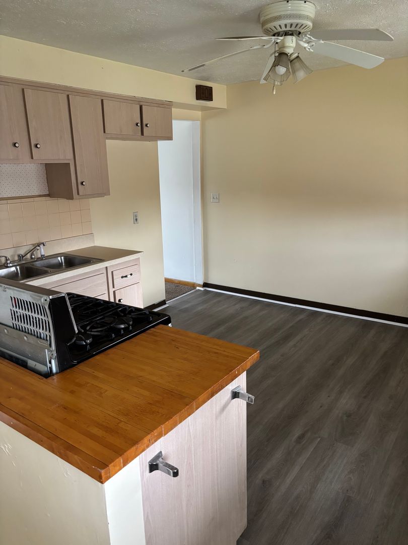 Maple Heights House: 16242 Edgewood Ct