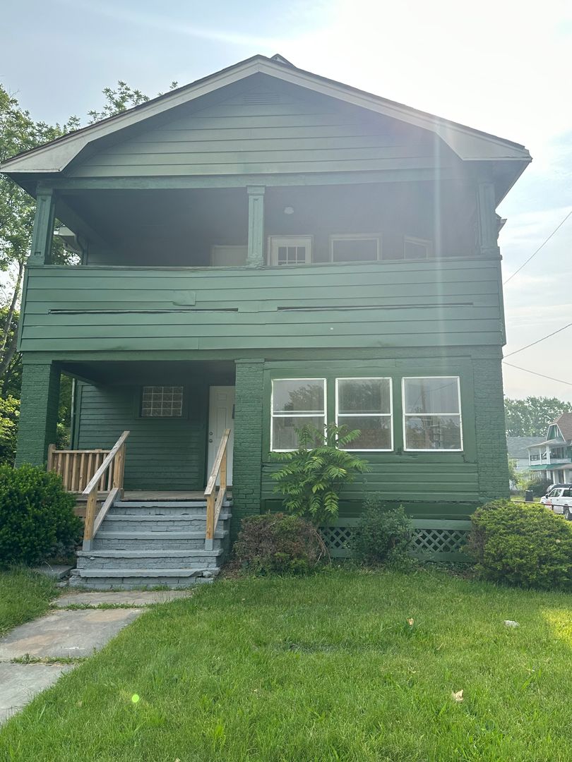 Cleveland Multiplex: 1185 E 123rd Street - 3