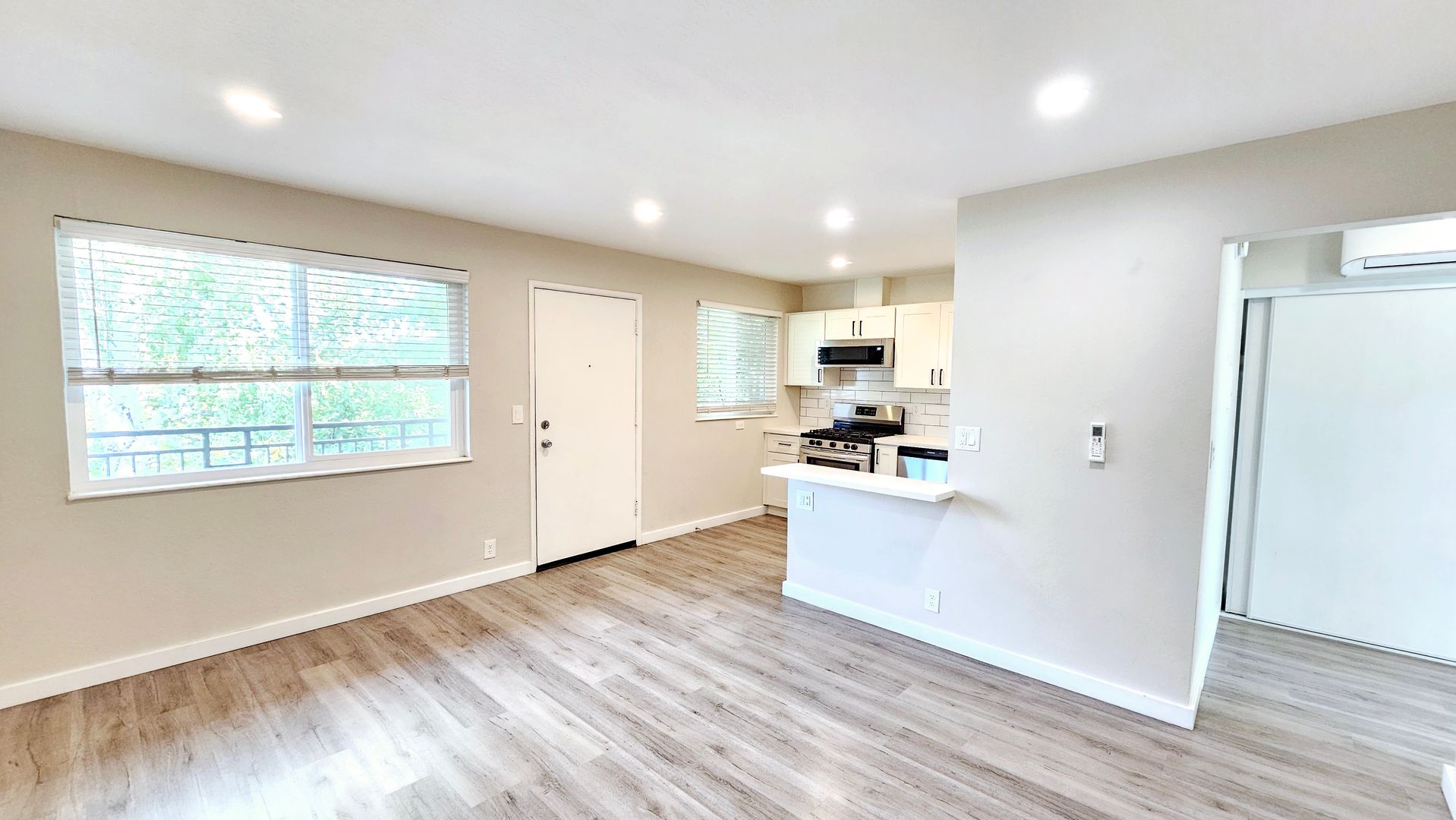 Walnut Creek Apartment: 1200 Alpine Road