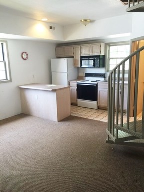 Fall 2026 Leasing: 2 Bed / 1.5 Bath Apartment – Individual Bedroom Lease