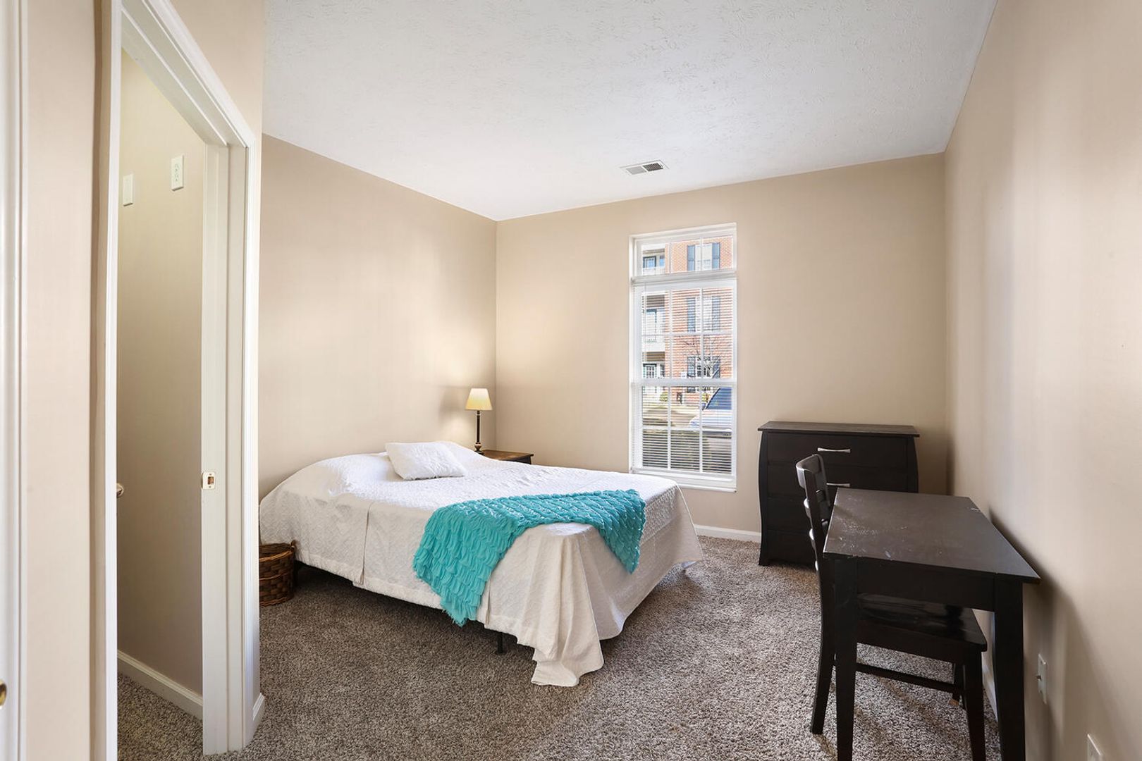 Capstone Quarters 10 of 12
