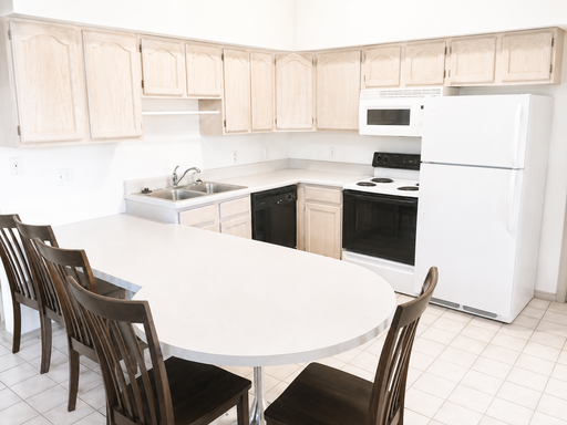 1002 Second Street – Flexible Bedroom Leasing!