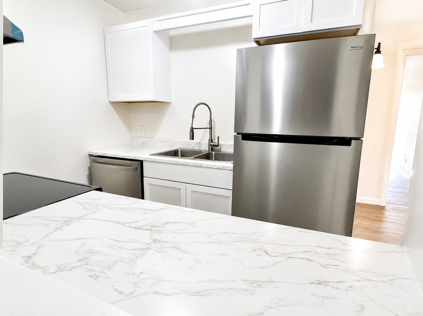 Champaign Apartment: 2403 Highview Ct