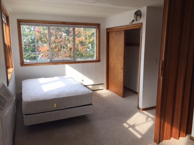 Champaign Apartment: 1010 S First St