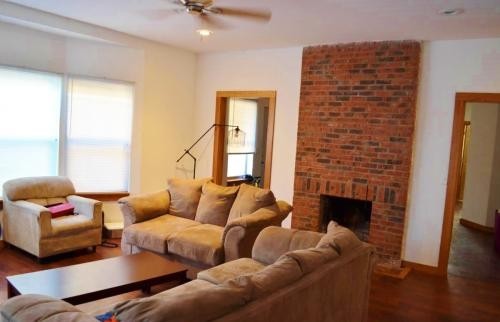 Urbana Apartment: 605 W. Green