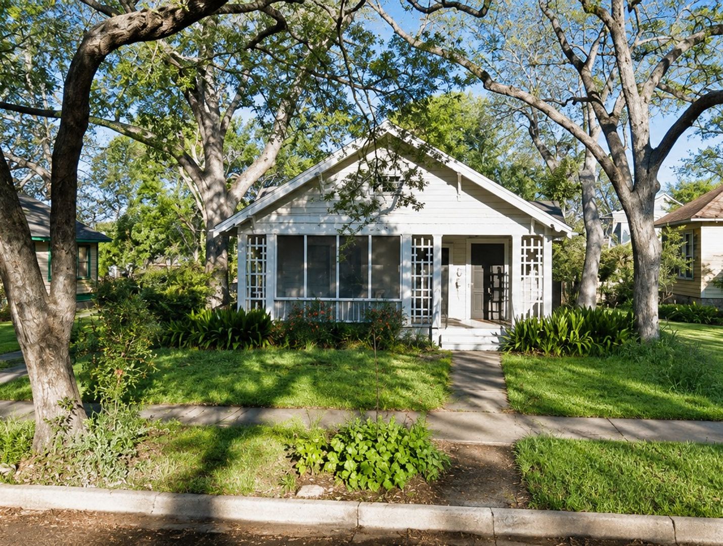 Austin House: 4204 Avenue D