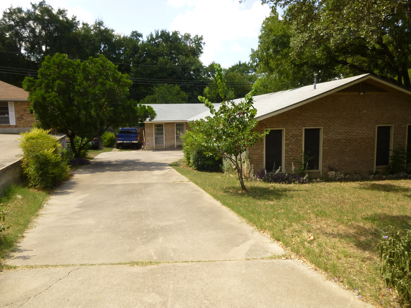 Austin Apartment: 3402 South Oak