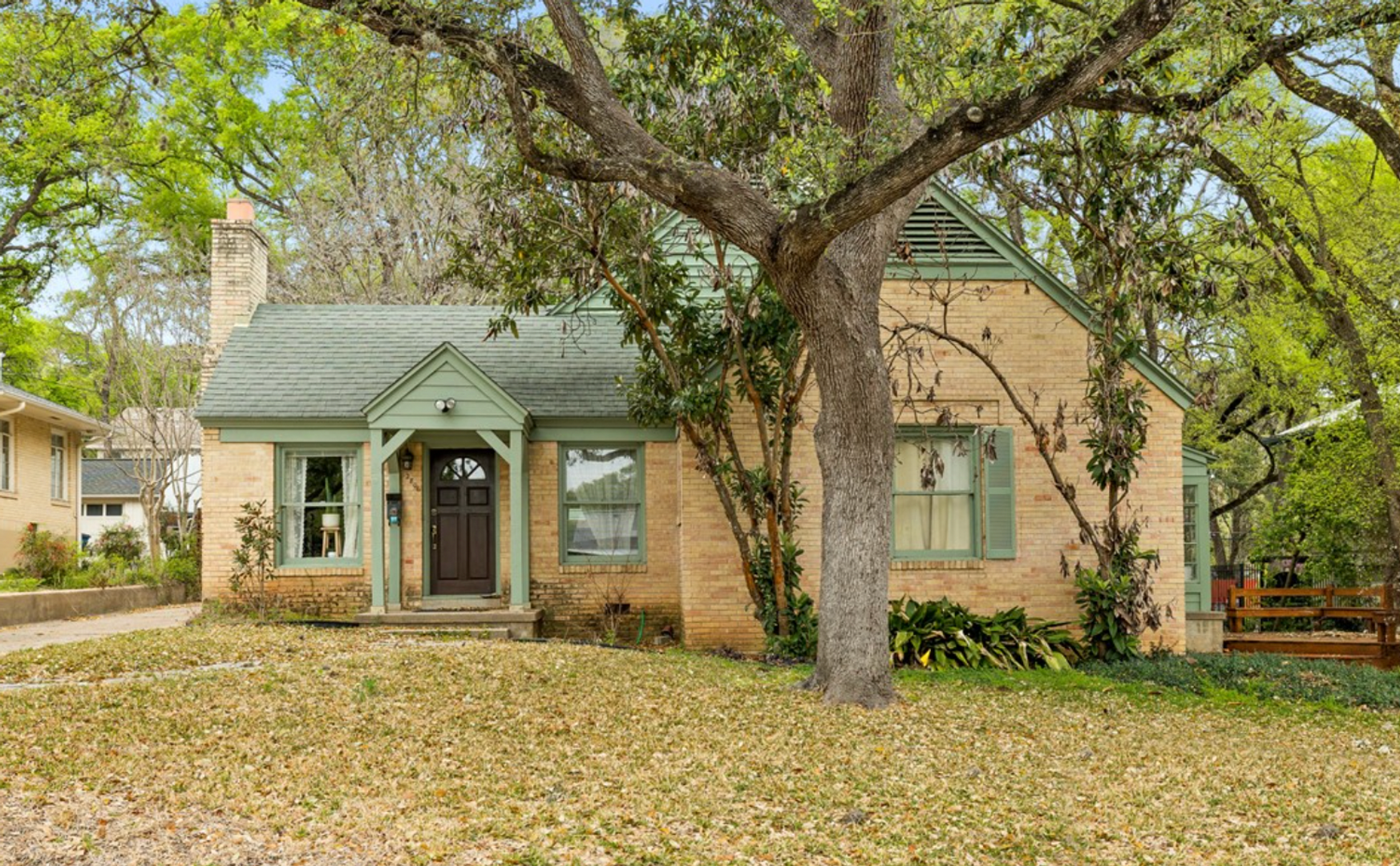 Austin House: 2806 Bridle Path