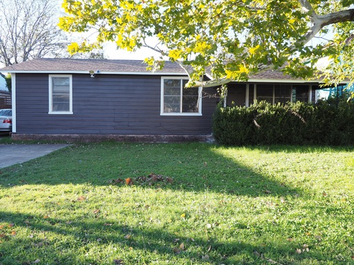 Spacious 5BR Hyde Park Home Near UT | Available 9/20/2026 – photo 1