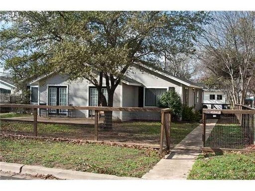 Great duplex in the heart of the North Loop Neighborhood! – photo 1