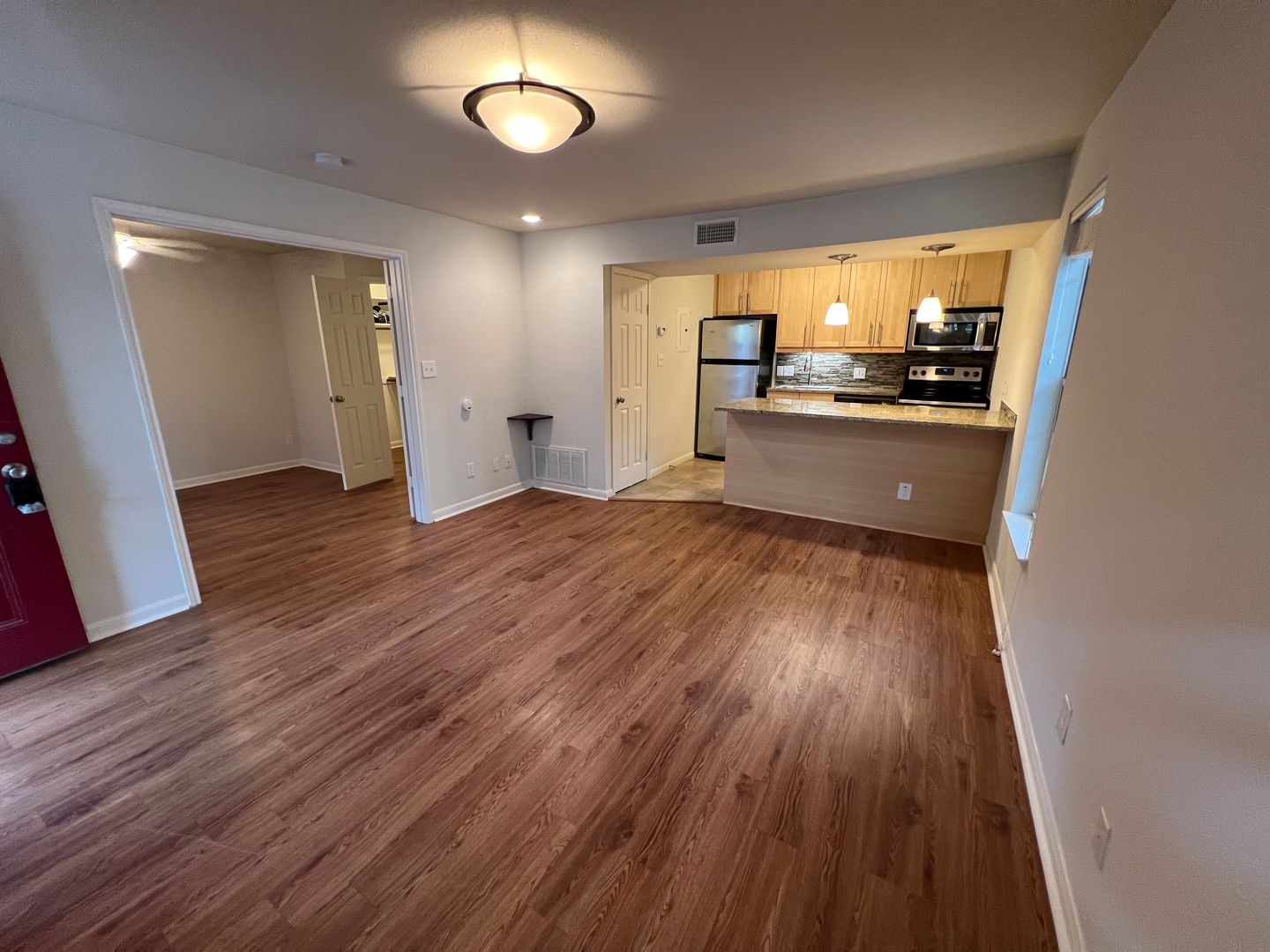 Austin Condo: 7685 Northcross Dr. #909