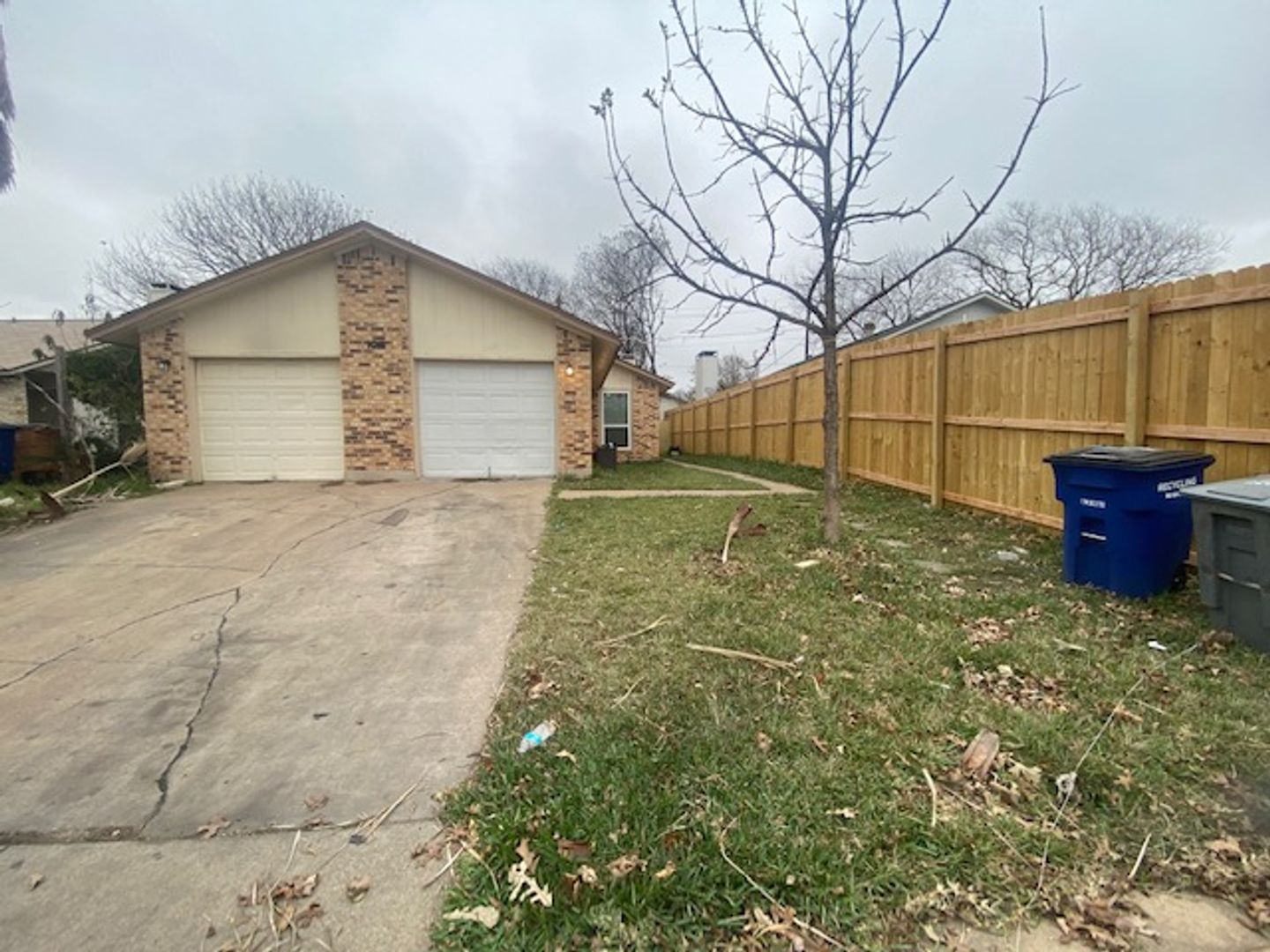 Austin House: 1016 Fieldwood Dr