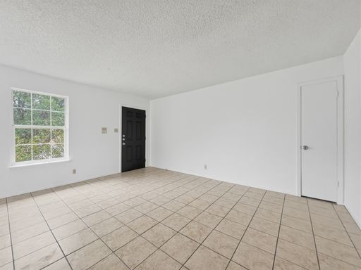Charming 2 Bedroom in South Austin – photo 1