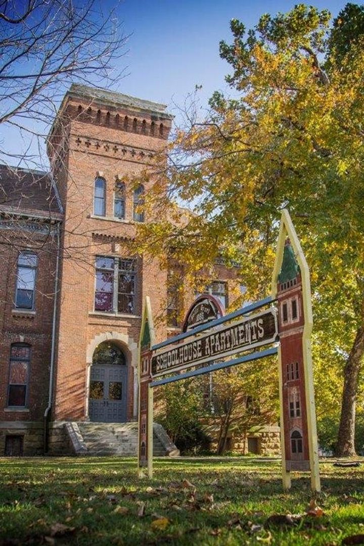 Fort Smith Apartment: 600 N 6th St