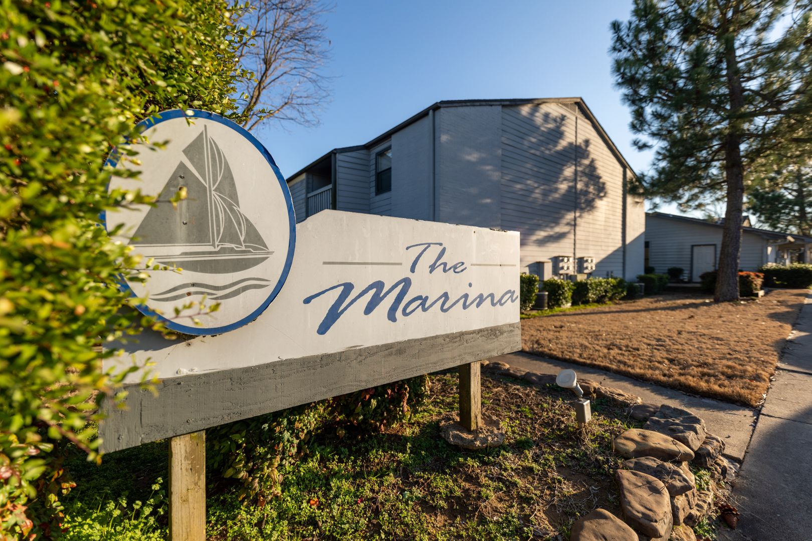 Fort Smith Apartment: 10810 Old Harbor Road