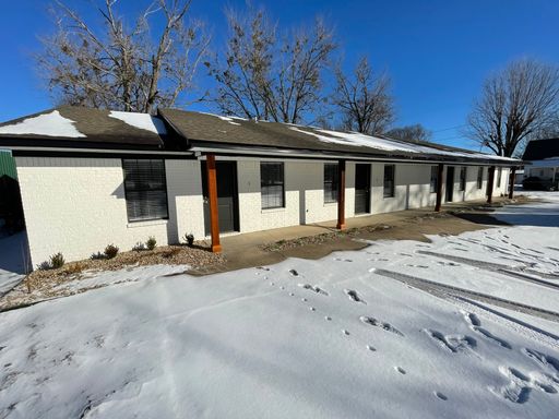 202 Dogwood St - 2 bed/1 bath