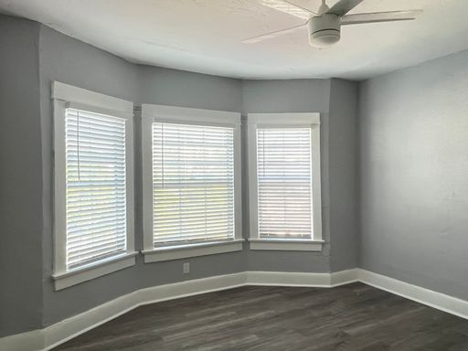 Beautiful studio with a nice floorplan available now – photo 1