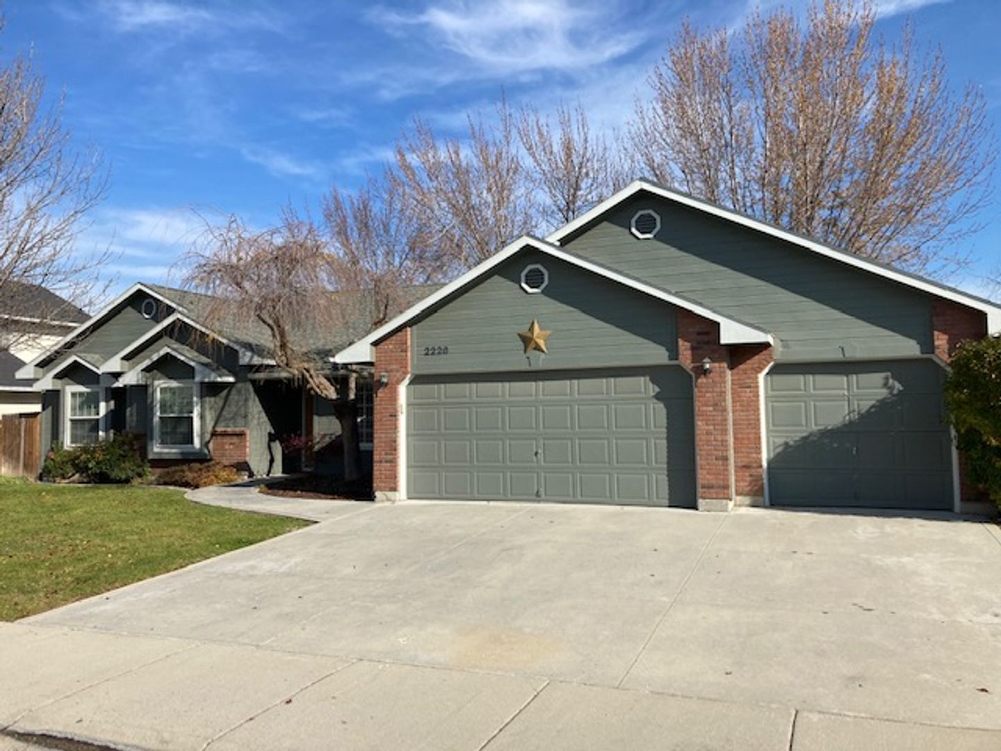 Meridian House: 2226 Sunny Slope Drive