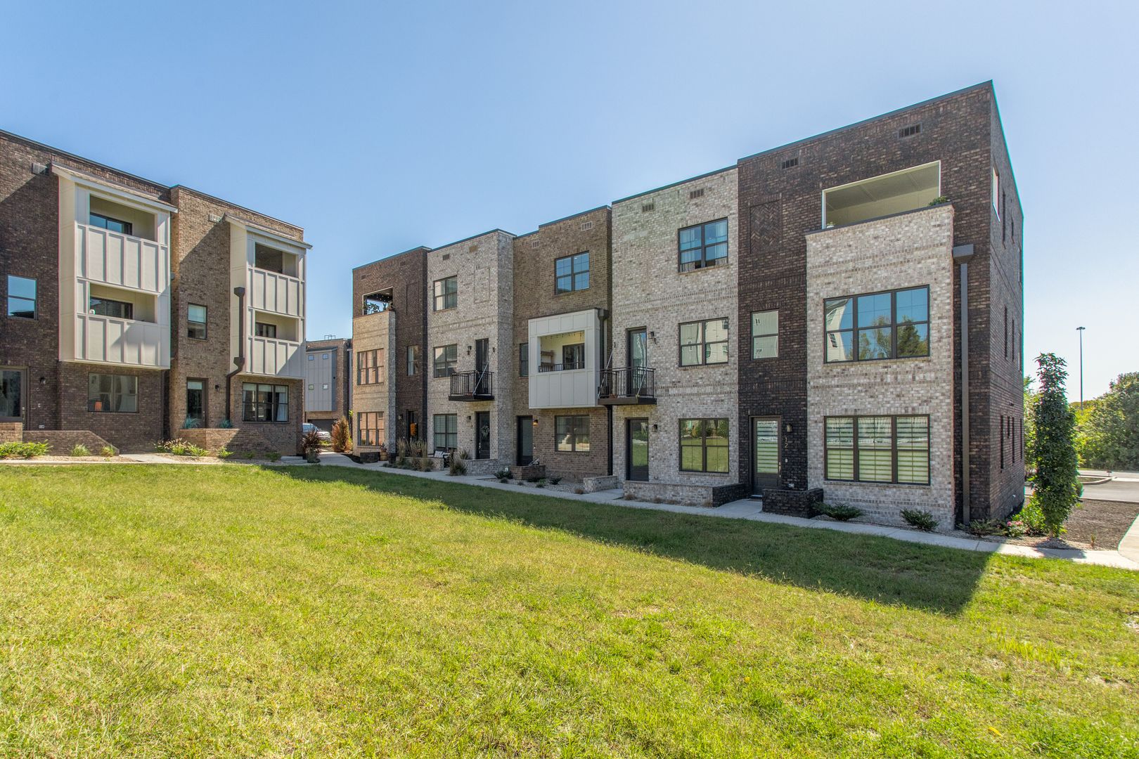 Madison House: 732 Inspiration Blvd