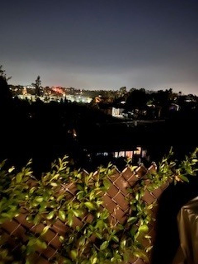 Oceanside House: 4547 Golden Ridge Dr.