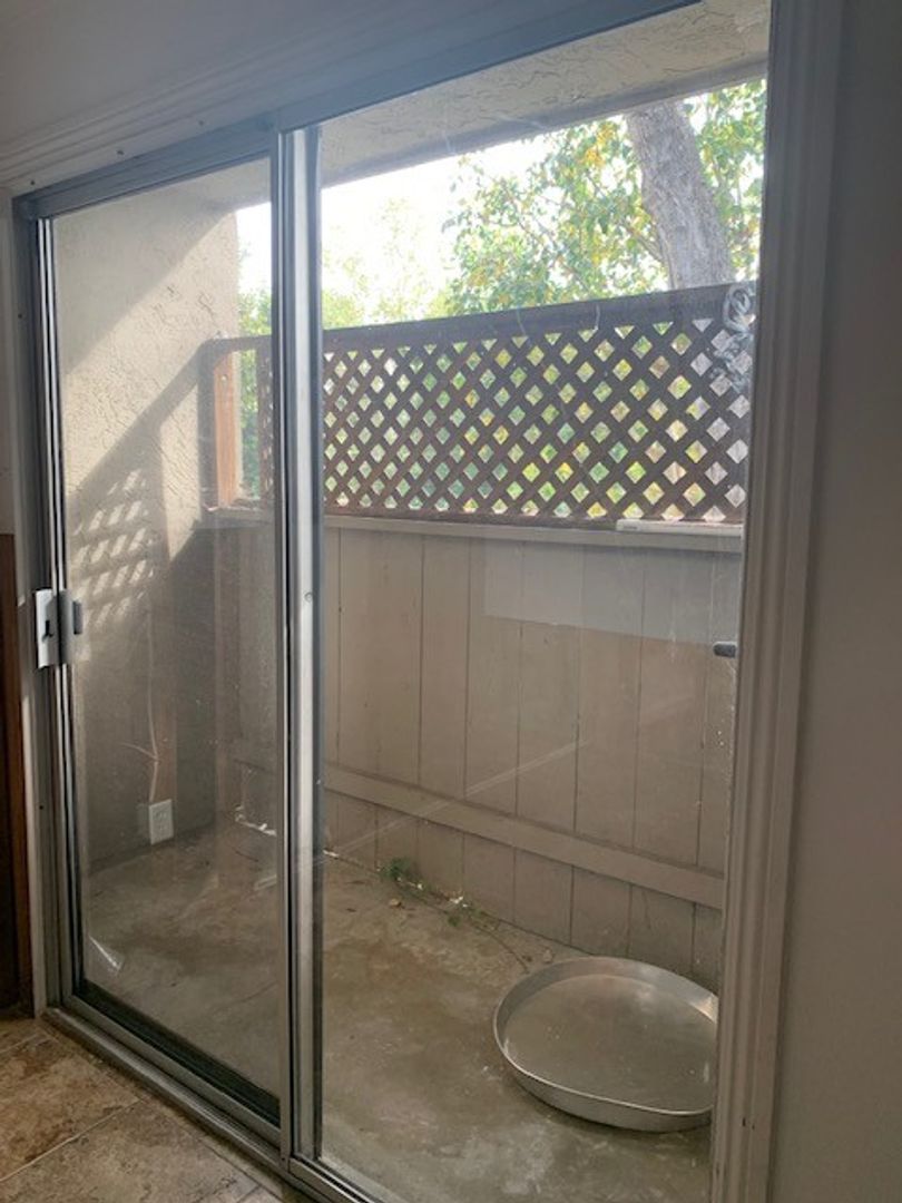 Oceanside Condo: 615 Vine St., #13