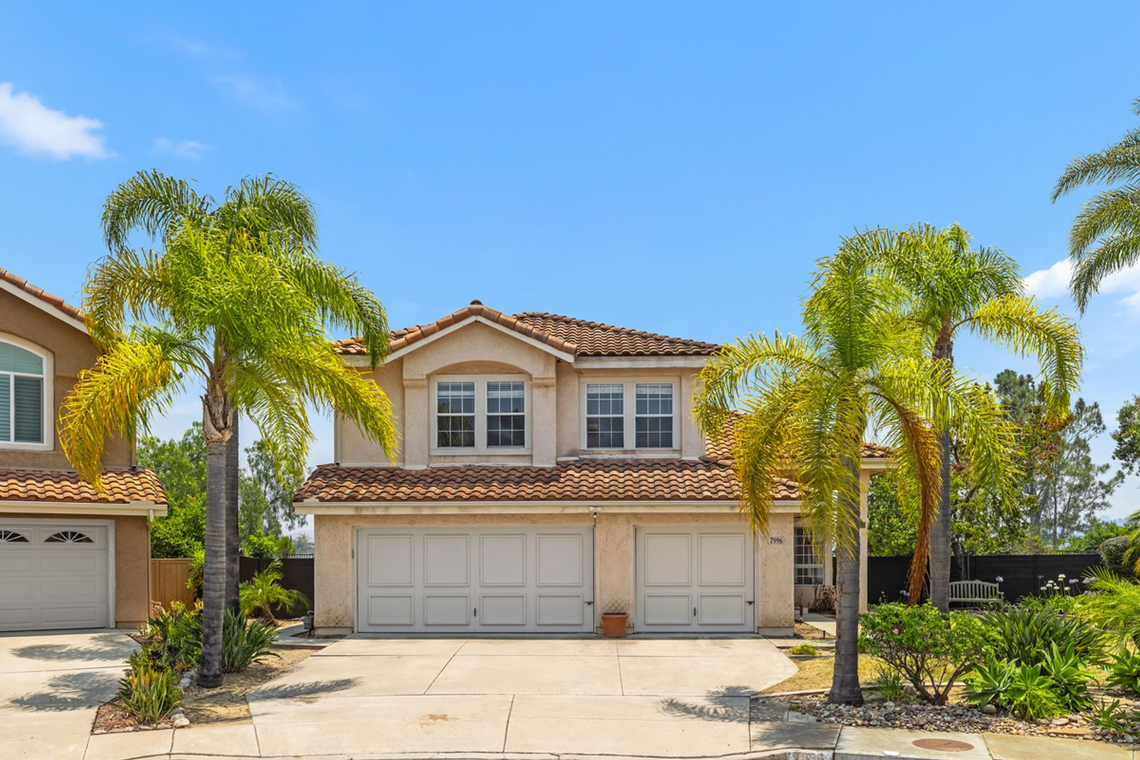 San Diego House: 7996 Cicada Ct