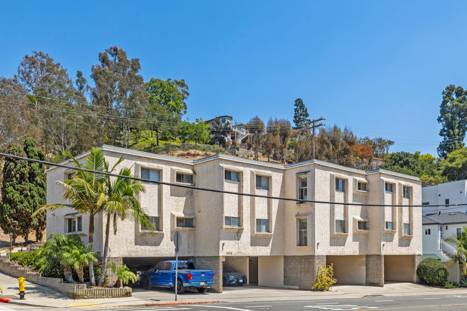 SAN DIEGO Apartment: 3375 REYNARD WAY