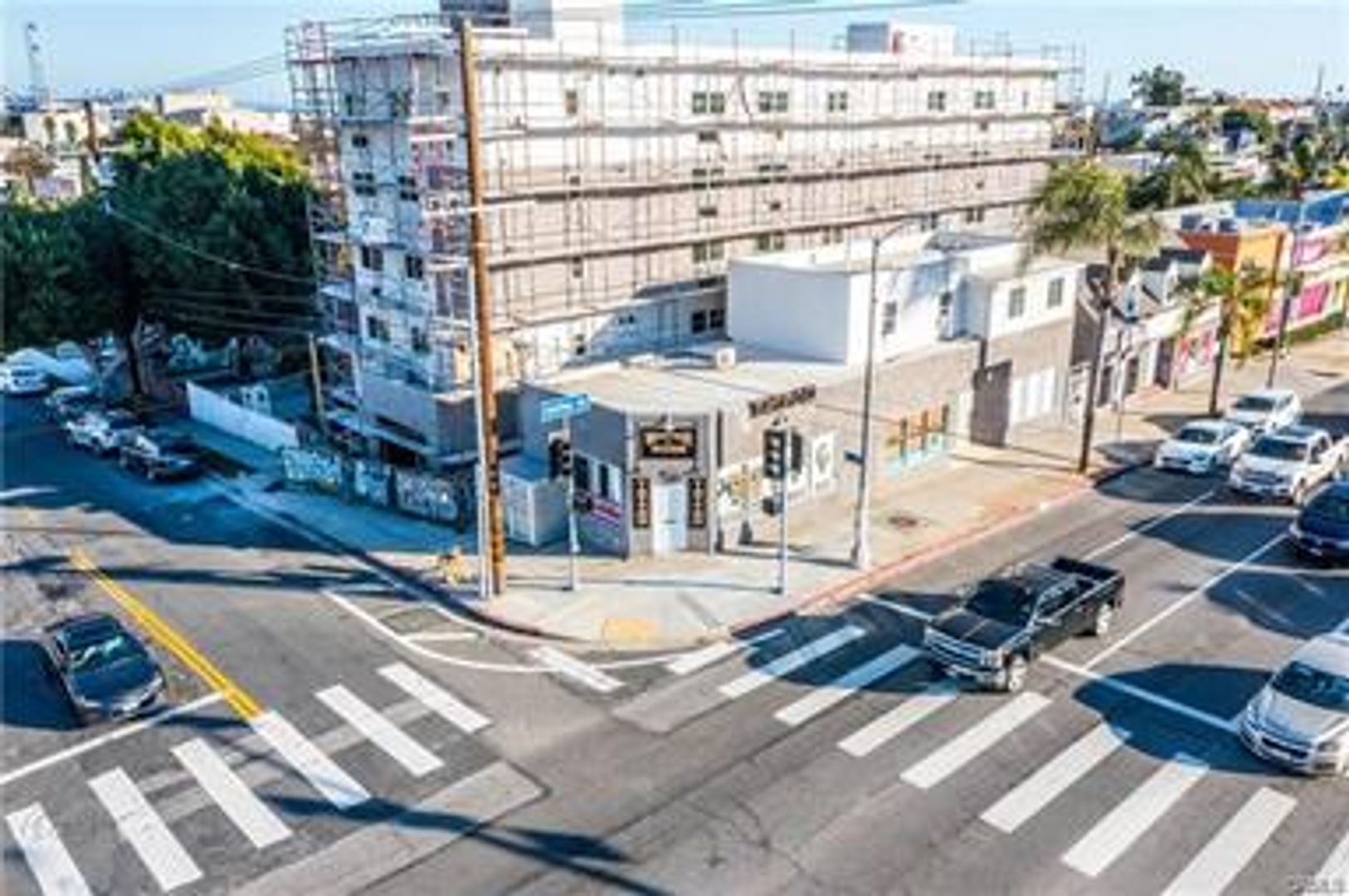 San Pedro Apartment: 400 S Gaffey st  - 418