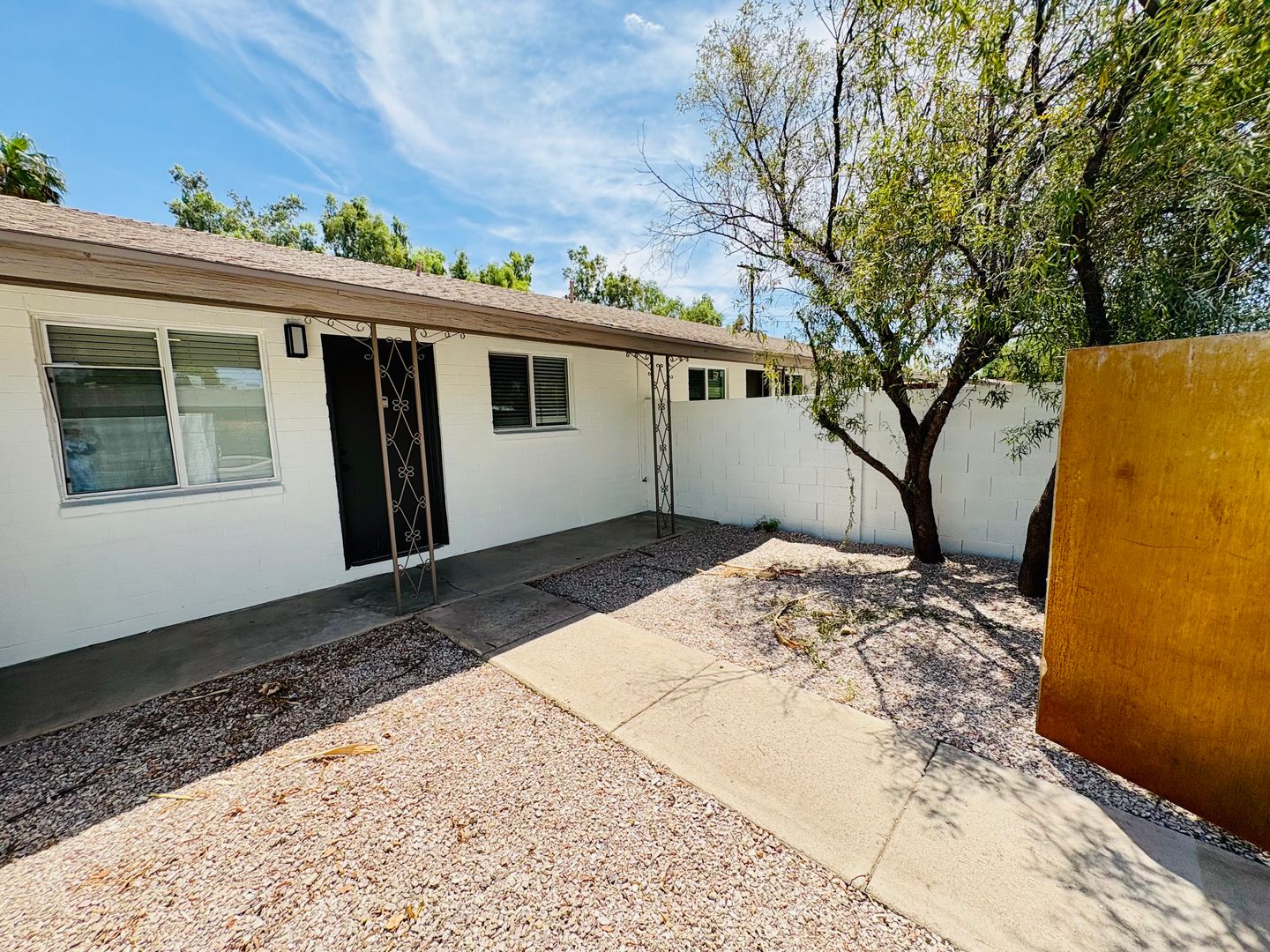 Tempe Apartment: 1873 E University Dr