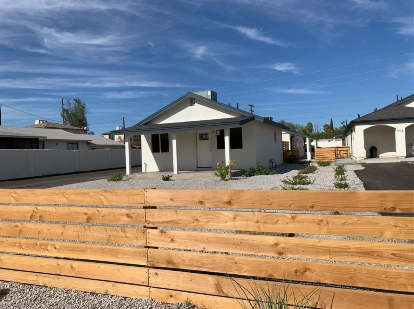 Phoenix Apartment: 906 E Roma Ave