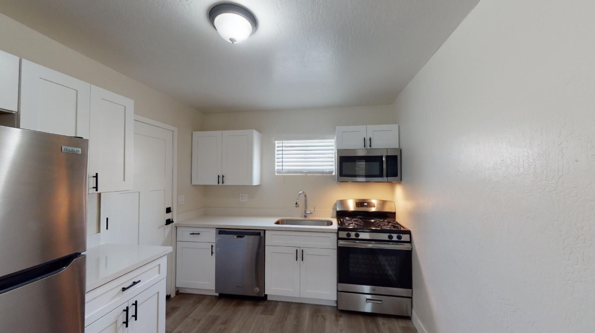906 E Roma Ave Phoenix Az 32 of 41