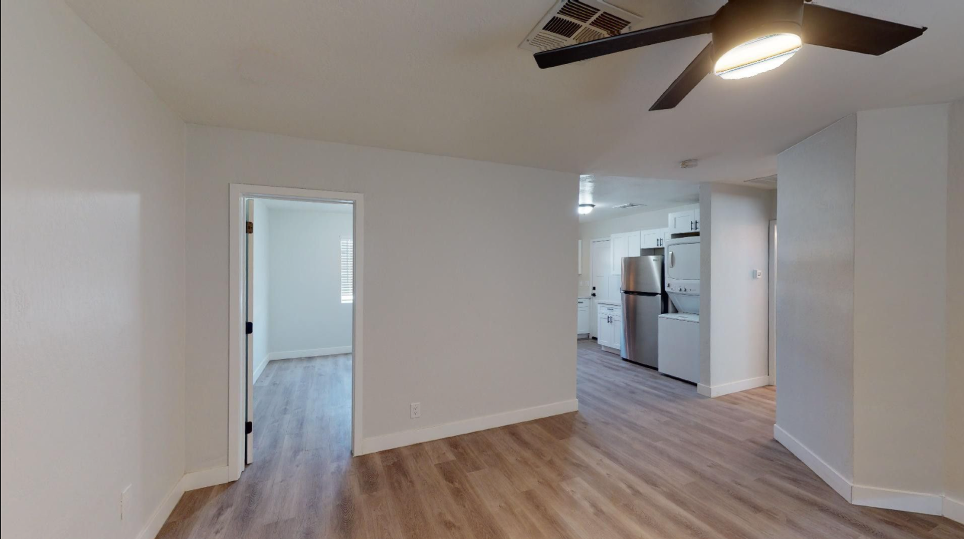 906 E Roma Ave Phoenix Az 24 of 41