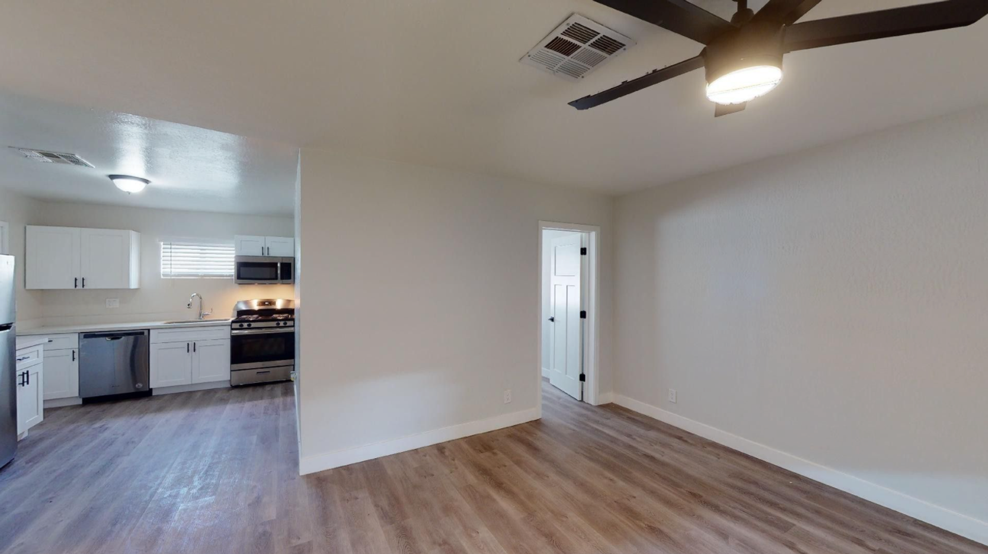 906 E Roma Ave Phoenix Az 33 of 41