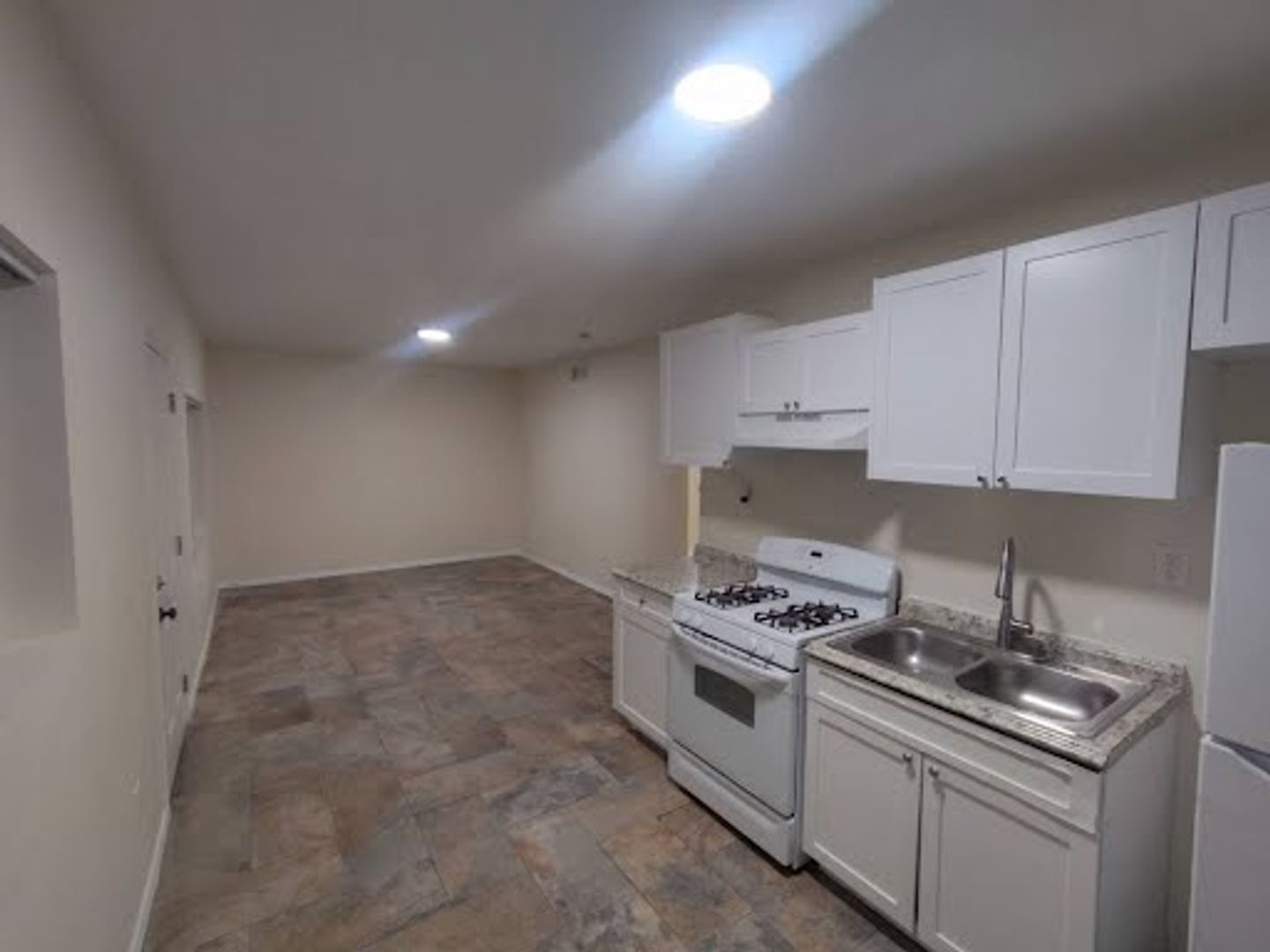 Phoenix Multiplex: 15825 N 25th St