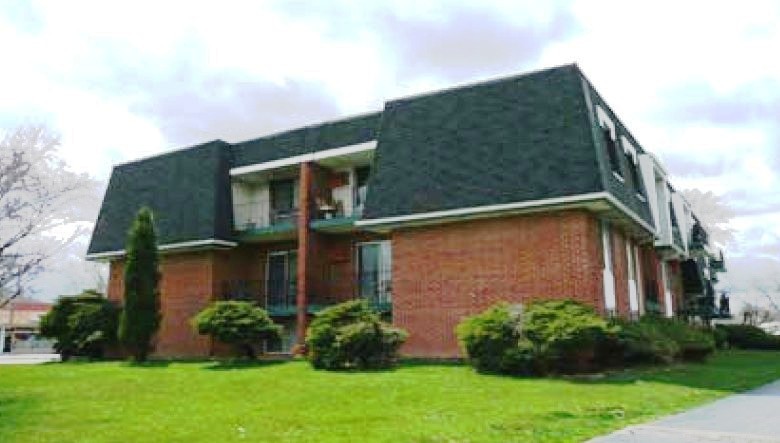 Berkeley Apartment: 5810 St. Charles Rd.